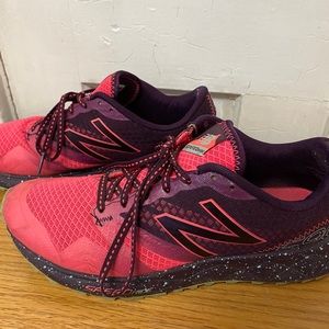 New Balance Speed Ride Running Sneakers